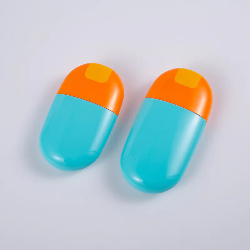 ソリッドブルーカラー 30ml 50ml EVOH 多層日焼け止めボトル、スクリューキャップ付き