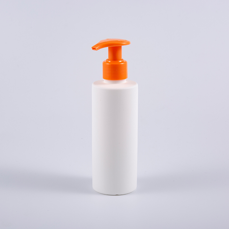 フロストホワイトラウンド200ml PEハンドウォッシュポンプローションクレンジングボトル