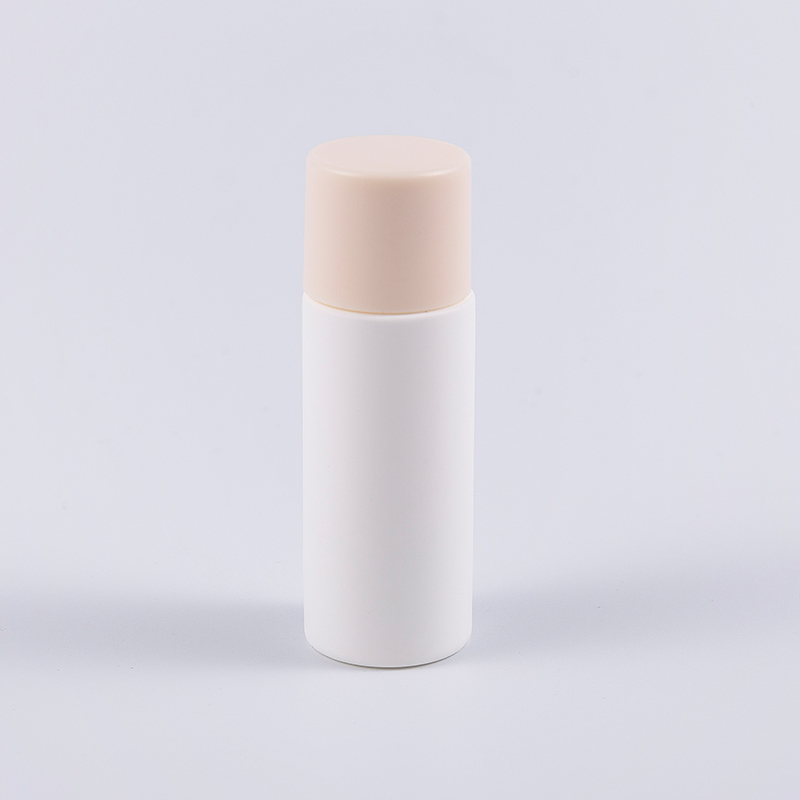 10ml PE 柔軟ローションボトル フリップキャップ付き スキンケアやトナー用のコンパクトなトラベルサイズの化粧品容器 10ml PE 柔軟ローションボトル フリップキャップ付き スキンケアやトナー用のコンパクトなトラベルサイズの化粧品容器