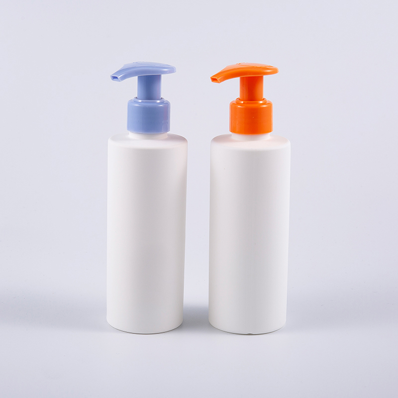 フロストホワイトラウンド200ml PEハンドウォッシュポンプローションクレンジングボトル